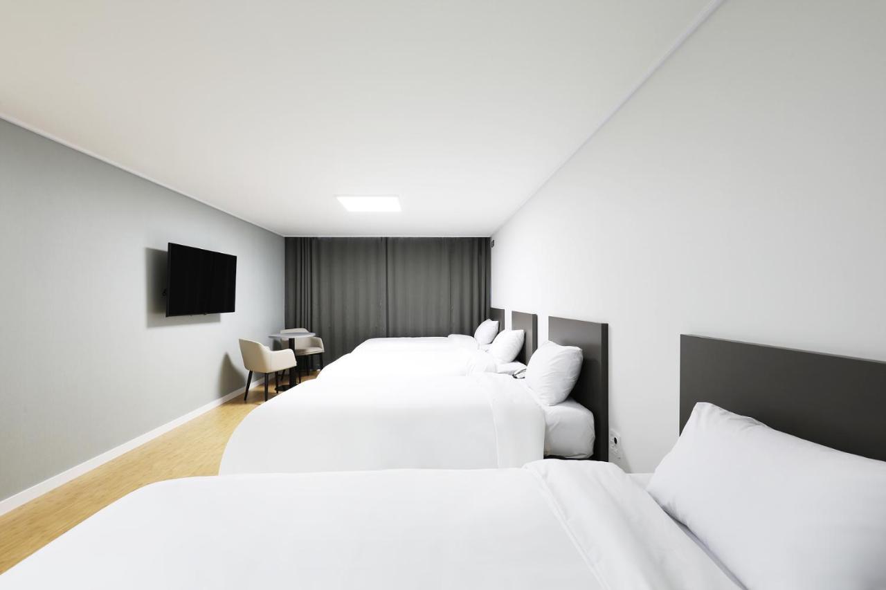 Mokpo Ocean Hotel Esterno foto