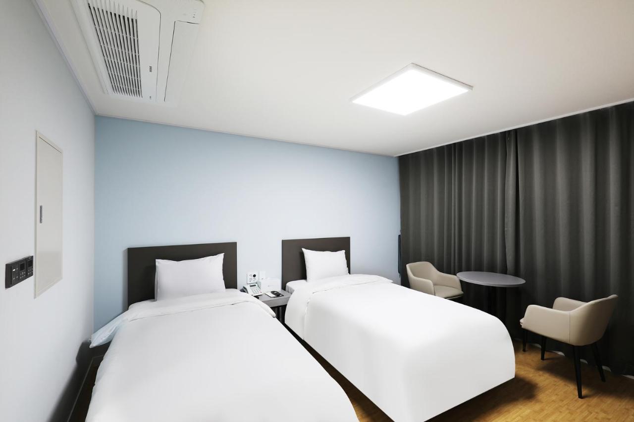 Mokpo Ocean Hotel Esterno foto